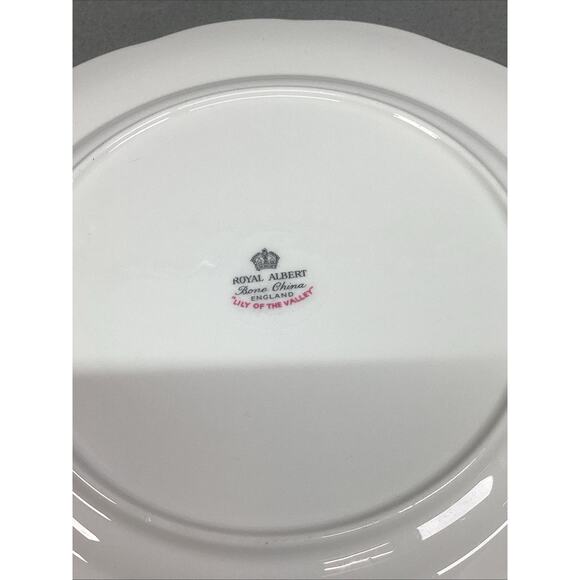 Royal Albert Lily Of The Valley Teacup Saucer & Dessert Plate Bone China England - Picture 13 of 14